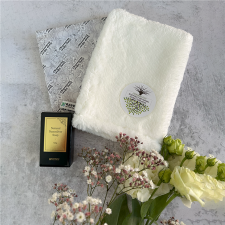 KIT DE DÉMARRAGE : GANT BLANC, SUNBEAM GRIS CENDRE, SAVON RAYPATH