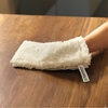 SET PARA LA HIGIENE INTIMA: MANOPLA BEIGE SUNBEAM, JABÓN GRIS CON MICROPLATA - RAYPATH