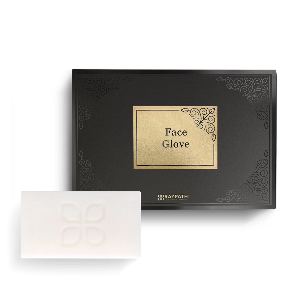 Kit de soins Raypath comprenant un Face Glove et un savon au micro-argent pour le démaquillage